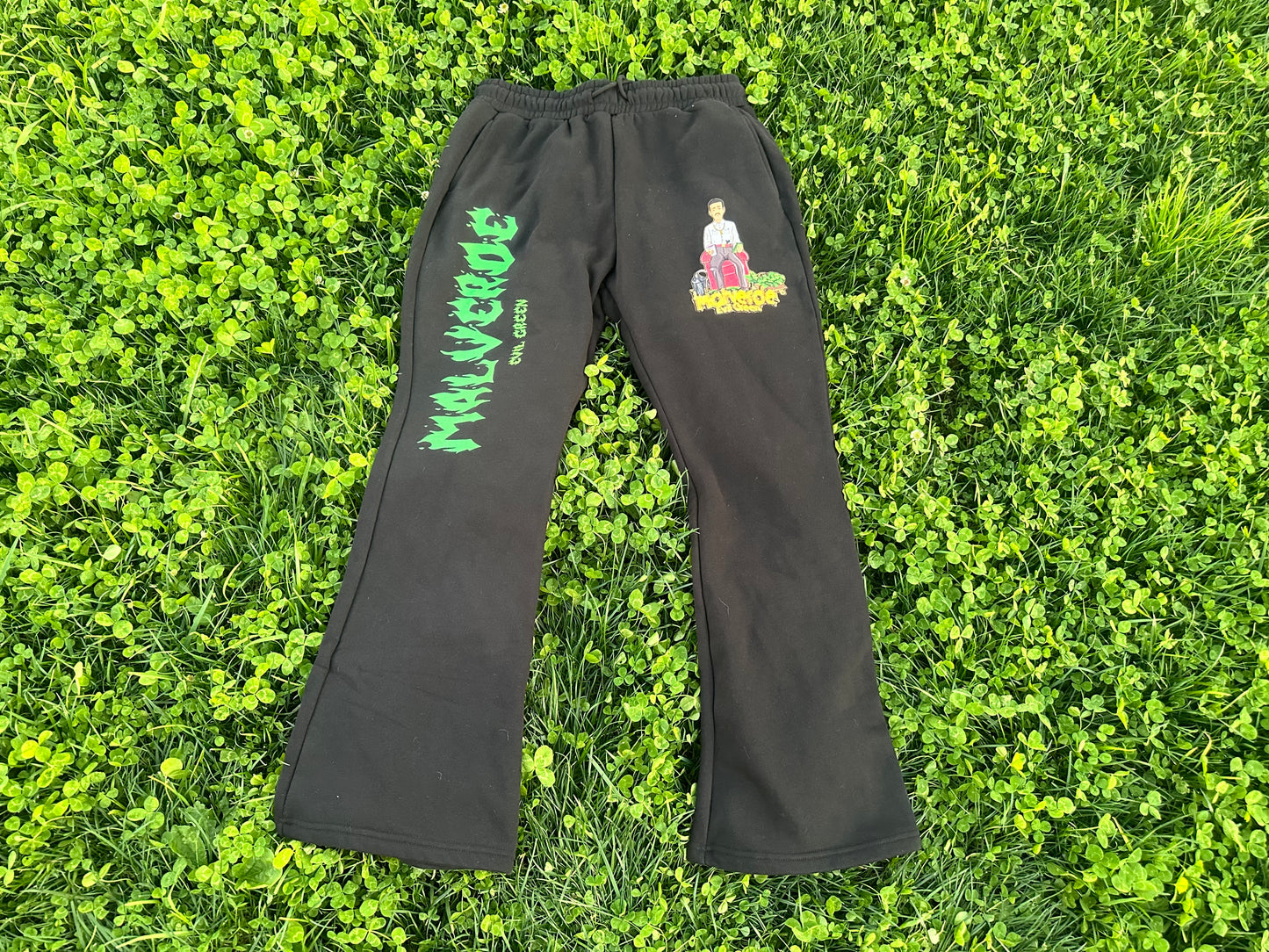 malverde evilgreen vol1 black flared sweats